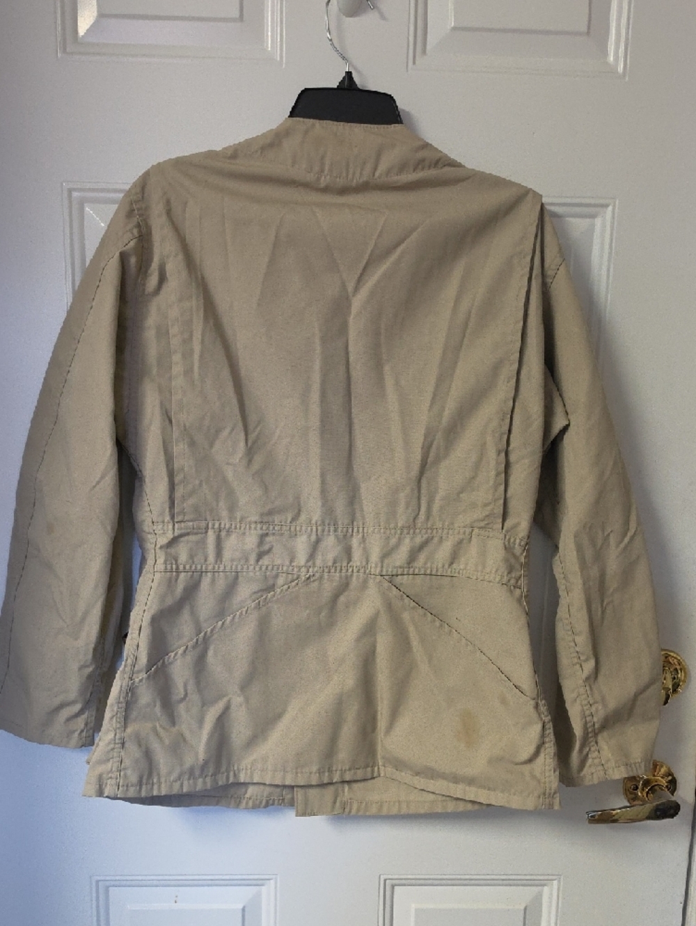 Men's Lightweight Beige Shirt Jacket with Brown Elbow Patch - Picture 2 of 5